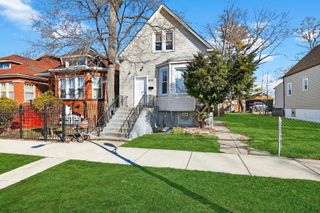 6721 S Honore Street, Chicago, IL 60636