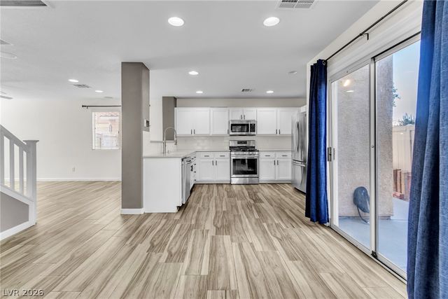 1042 Grand Cerritos Avenue, Las Vegas, NV 89183