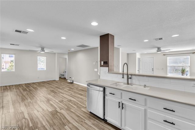1042 Grand Cerritos Avenue, Las Vegas, NV 89183