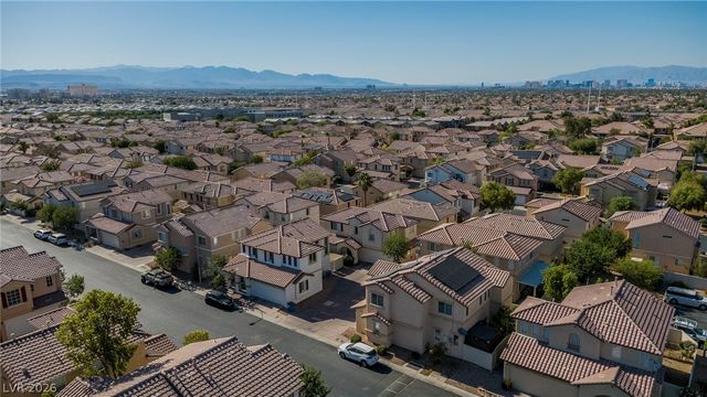1042 Grand Cerritos Avenue, Las Vegas, NV 89183
