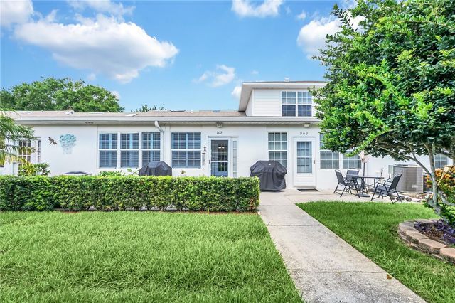 909 ILLINOIS AVENUE, St Cloud, FL 34769