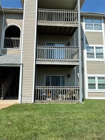 69 Cape Dorey DR, Hampton, VA 23666