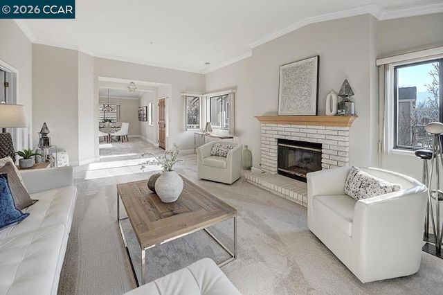 5325 Terra Granada Dr 1B, Walnut Creek, CA 94595