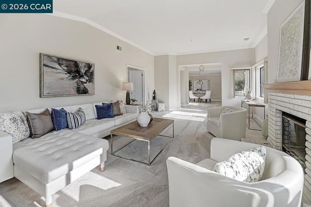 5325 Terra Granada Dr 1B, Walnut Creek, CA 94595