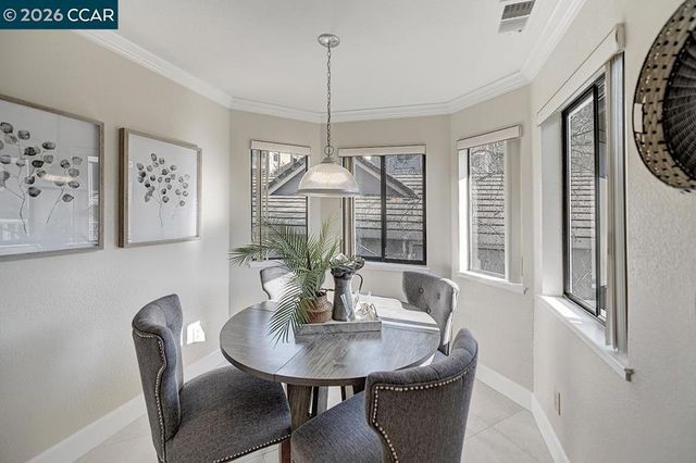 5325 Terra Granada Dr 1B, Walnut Creek, CA 94595