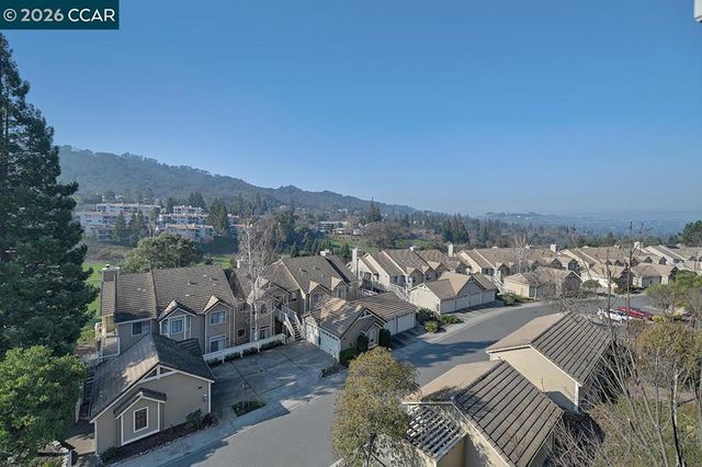 5325 Terra Granada Dr 1B, Walnut Creek, CA 94595