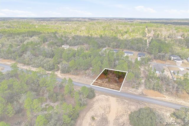 2855 W Gaucho Drive, Citrus Springs, FL 34433