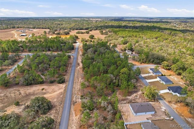 2855 W Gaucho Drive, Citrus Springs, FL 34433