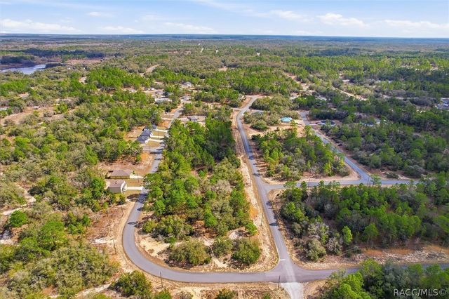 2855 W Gaucho Drive, Citrus Springs, FL 34433