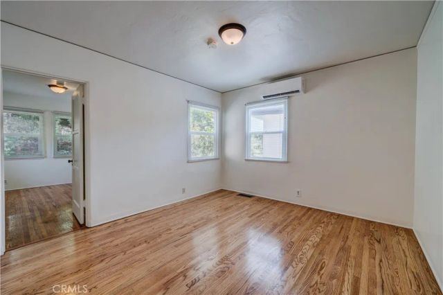 1616 Redcliff, Los Angeles, CA 90026