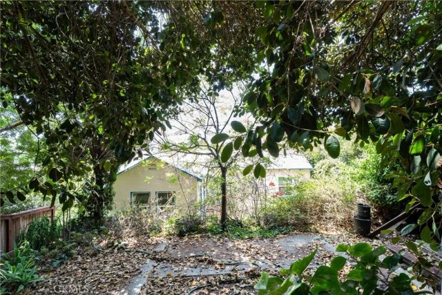 1616 Redcliff, Los Angeles, CA 90026