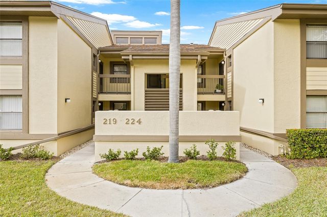 222 WOODLAKE WYNDE 222, Oldsmar, FL 34677