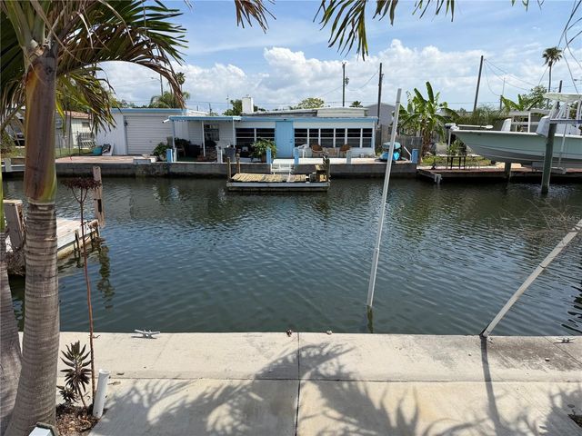 6736 CURLEW LANE, Hudson, FL 34667