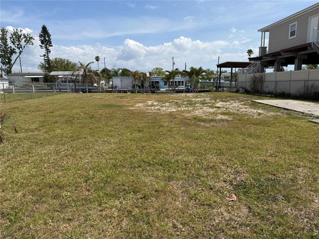 6736 CURLEW LANE, Hudson, FL 34667