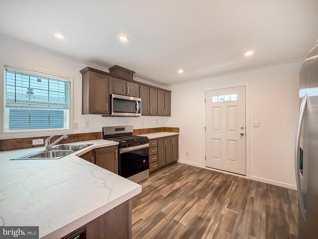 16 KENNEDY DR, FAIRLESS HILLS, PA 19030 — photo 4
