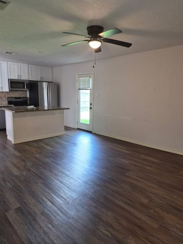 10915 Roandale Drive, Houston, TX 77048
