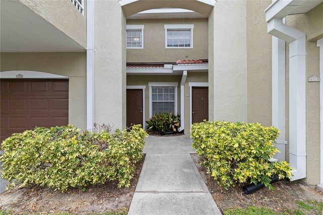 5601 BENTGRASS DRIVE 10-112, Sarasota, FL 34235
