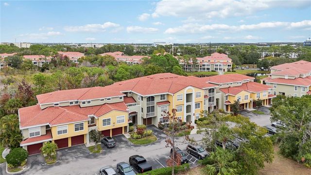 5601 BENTGRASS DRIVE 10-112, Sarasota, FL 34235