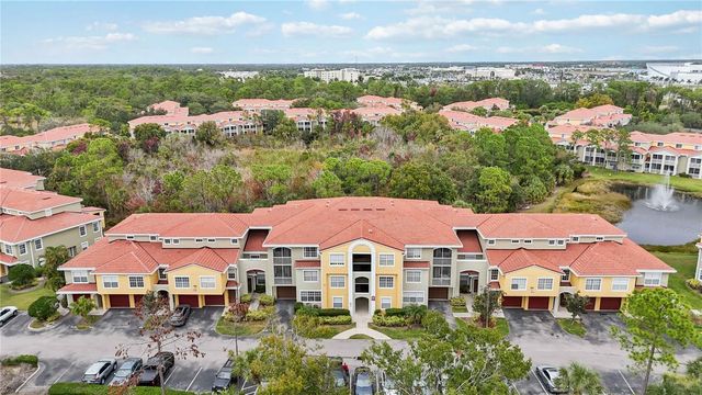 5601 BENTGRASS DRIVE 10-112, Sarasota, FL 34235