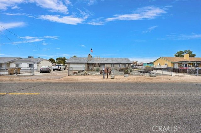 10753 Locust, Hesperia, CA 92345