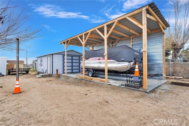 10753 Locust, Hesperia, CA 92345