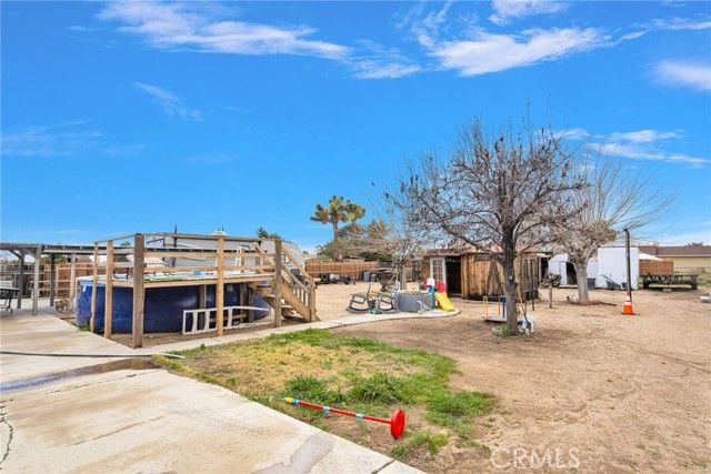 10753 Locust, Hesperia, CA 92345