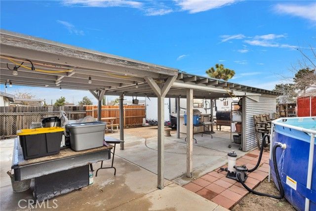 10753 Locust, Hesperia, CA 92345