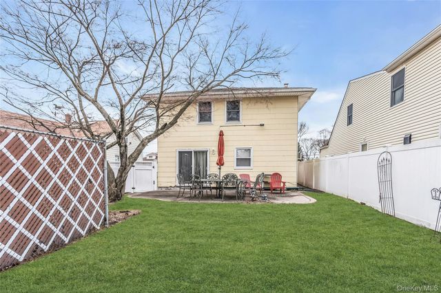 512 Elm Street, West Hempstead, NY 11552