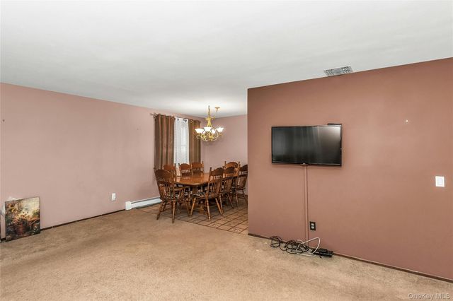 512 Elm Street, West Hempstead, NY 11552