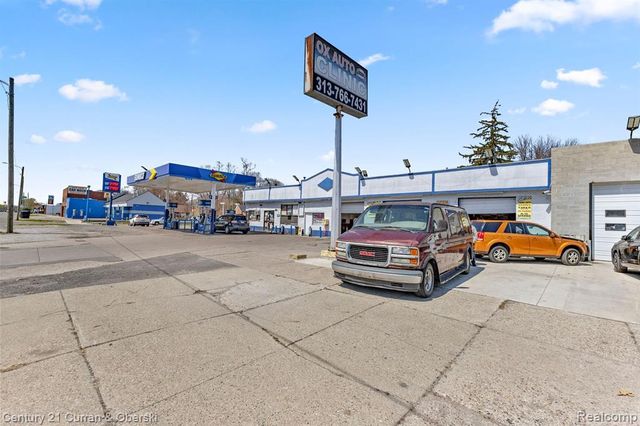 20630 W Seven Mile Road, Detroit, MI 48219