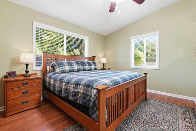 3701 Chamberlain Way, Carmichael, CA 95608