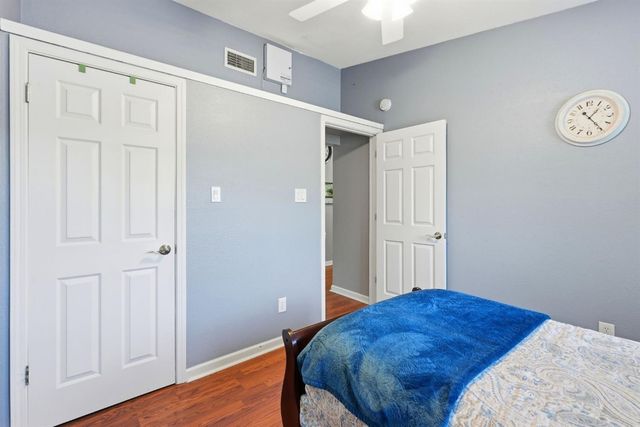 3701 Chamberlain Way, Carmichael, CA 95608