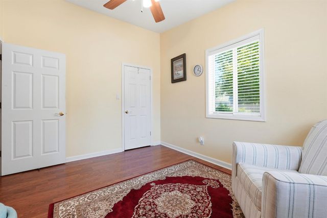 3701 Chamberlain Way, Carmichael, CA 95608