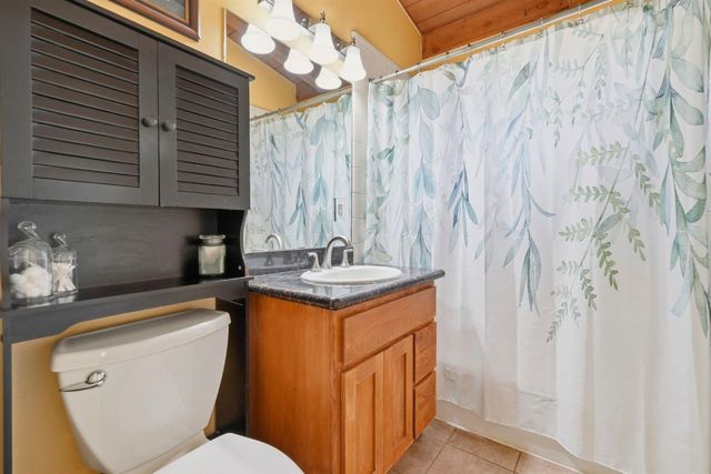 3701 Chamberlain Way, Carmichael, CA 95608