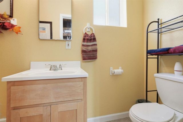 3701 Chamberlain Way, Carmichael, CA 95608