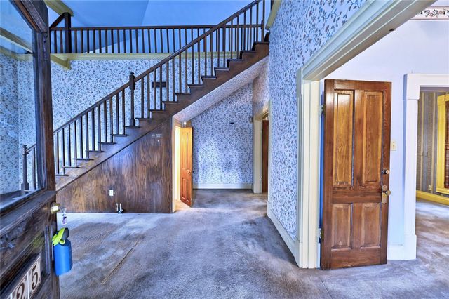 925 Heights Boulevard, Houston, TX 77008