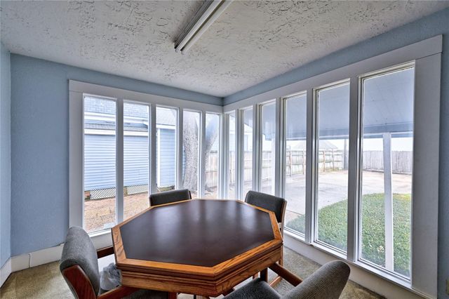 925 Heights Boulevard, Houston, TX 77008