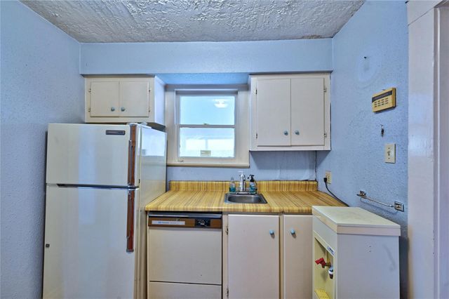 925 Heights Boulevard, Houston, TX 77008