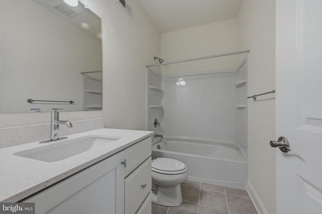 259 GROVE VIEW DR, Hockessin, DE 19707