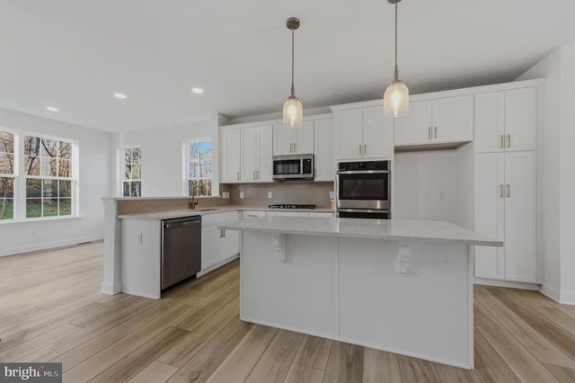 259 GROVE VIEW DR, Hockessin, DE 19707