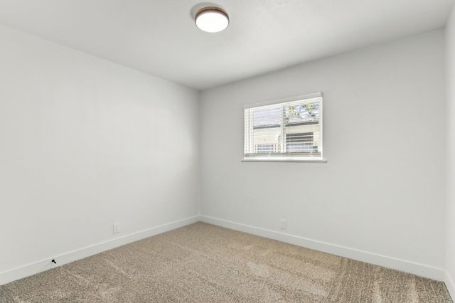 570 Walnut St, West Sacramento, CA 95691