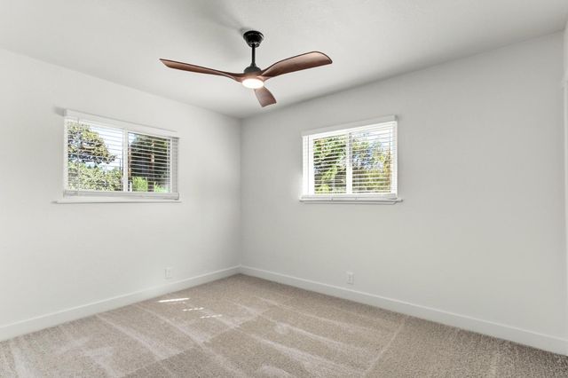 570 Walnut St, West Sacramento, CA 95691