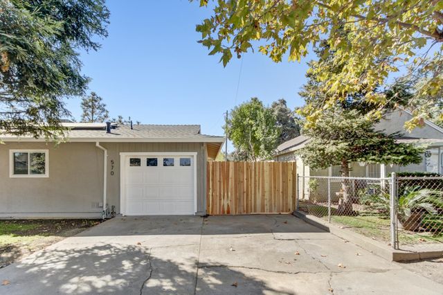 570 Walnut St, West Sacramento, CA 95691