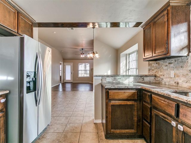624 INVERLEITH Circle, Yukon, OK 73099