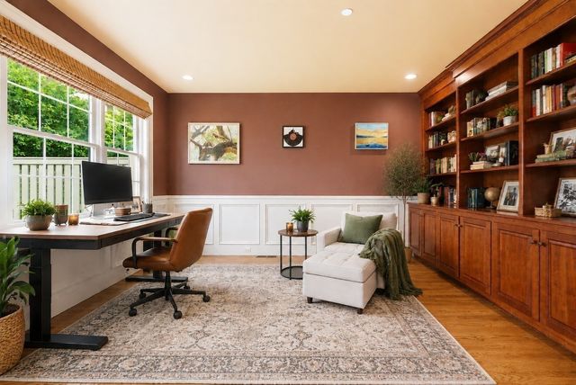 287 Langley 38, Newton, MA 02459