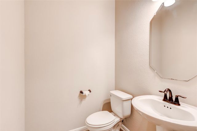 2916 Zelma DR, Cedar Park, TX 78613