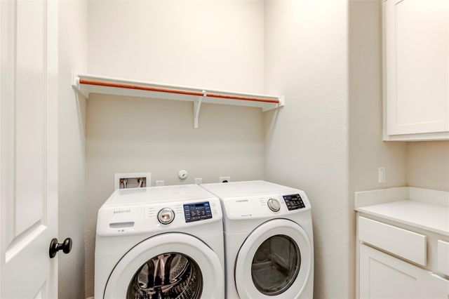 2916 Zelma DR, Cedar Park, TX 78613