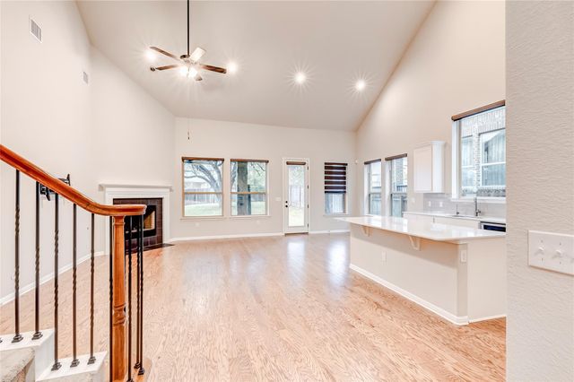 2916 Zelma DR, Cedar Park, TX 78613