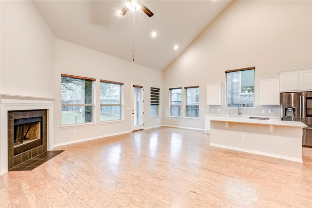 2916 Zelma DR, Cedar Park, TX 78613