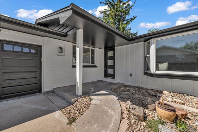 6942 W 68th Place, Arvada, CO 80003